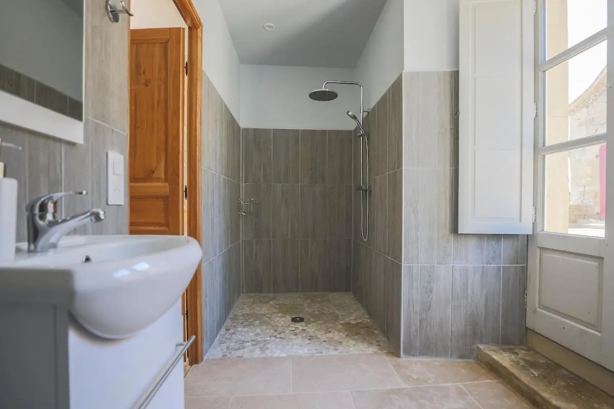 Chateau De Cambayrac, Residence Exceptionnelle Pour 12 Personnes Castanet